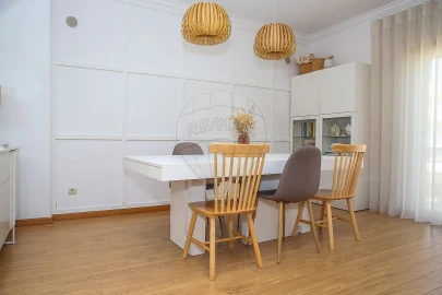 Apartamento T3 para Venda em Alverca do Ribatejo e Sobralinho