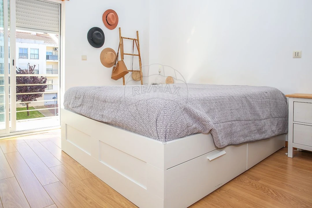 Apartamento T3 para Venda em Alverca do Ribatejo e Sobralinho Foto 17