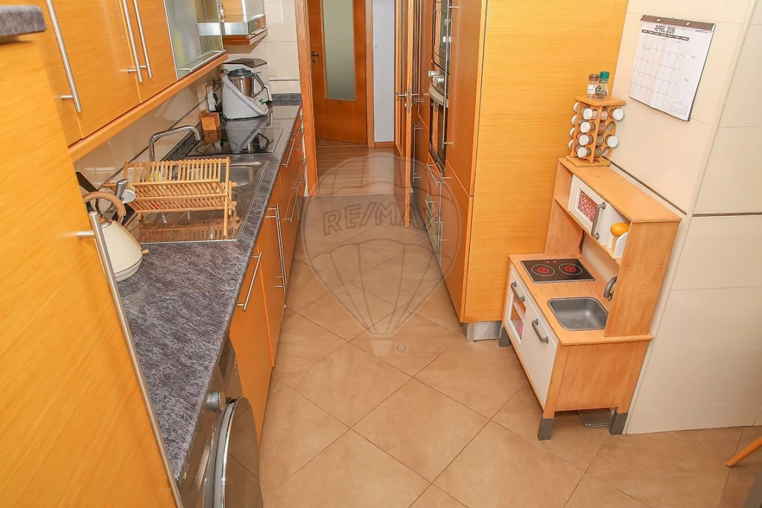 Apartamento T3 para Venda em Alverca do Ribatejo e Sobralinho Foto 35