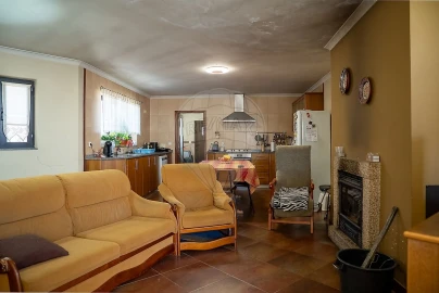 Moradia T3 para Venda em Valongo do Vouga