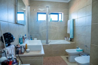 Moradia T3 para Venda em Valongo do Vouga