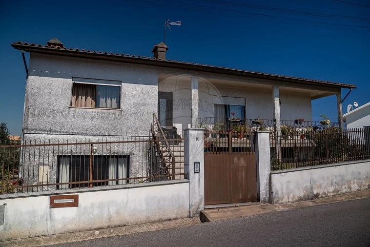 Moradia T3 para Venda em Valongo do Vouga Foto 26