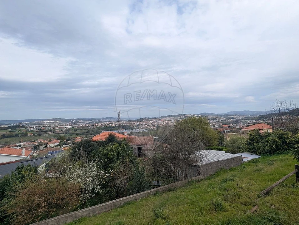 Terreno para Venda em São Tomé de Negrelos Foto 7