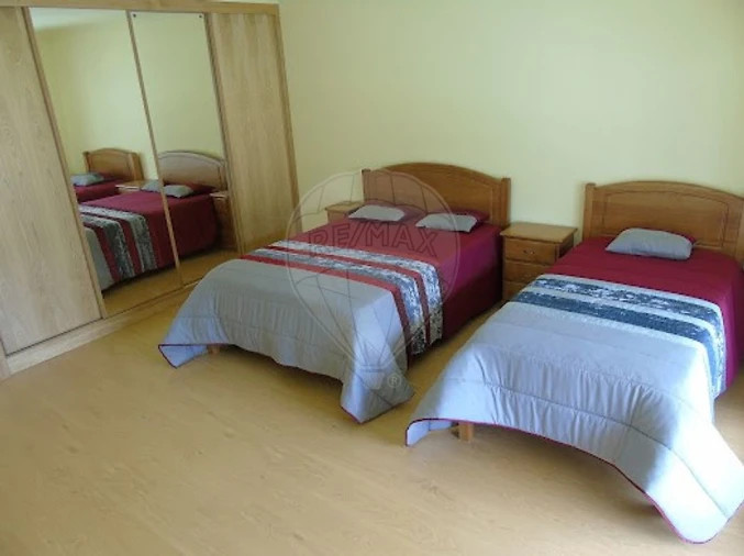 Moradia T4 para Venda em Tinhela e Alvarelhos Foto 7