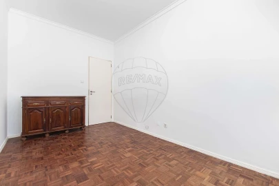 Apartamento T2 para Venda em Cacém e São Marcos