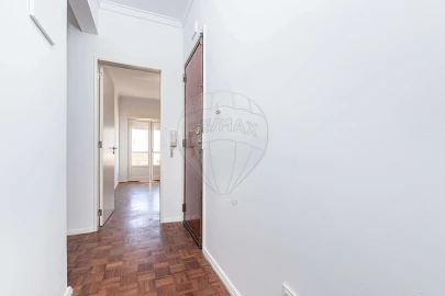 Apartamento T2 para Venda em Cacém e São Marcos