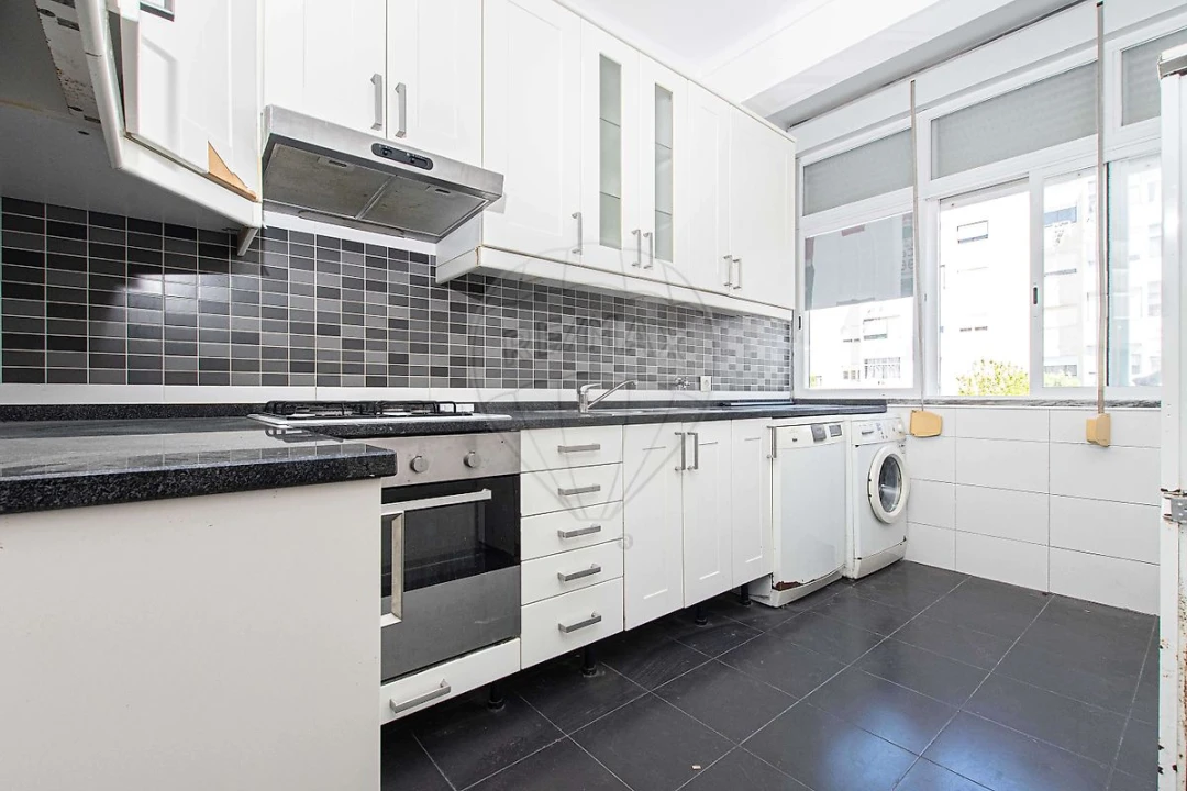 Apartamento T2 para Venda em Cacém e São Marcos Foto 24