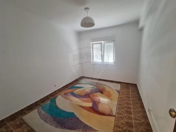 Apartamento T3 para Arrendamento em Póvoa de Santa Iria e Forte da Casa