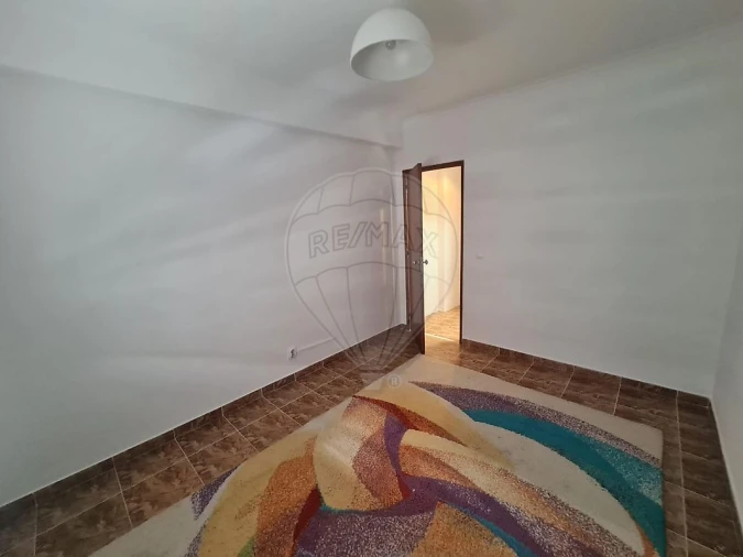 Apartamento T3 para Arrendamento em Póvoa de Santa Iria e Forte da Casa Foto 9