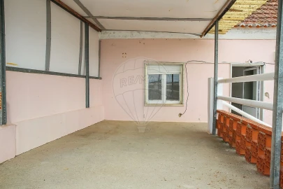 Moradia T2 para Venda em Arranho