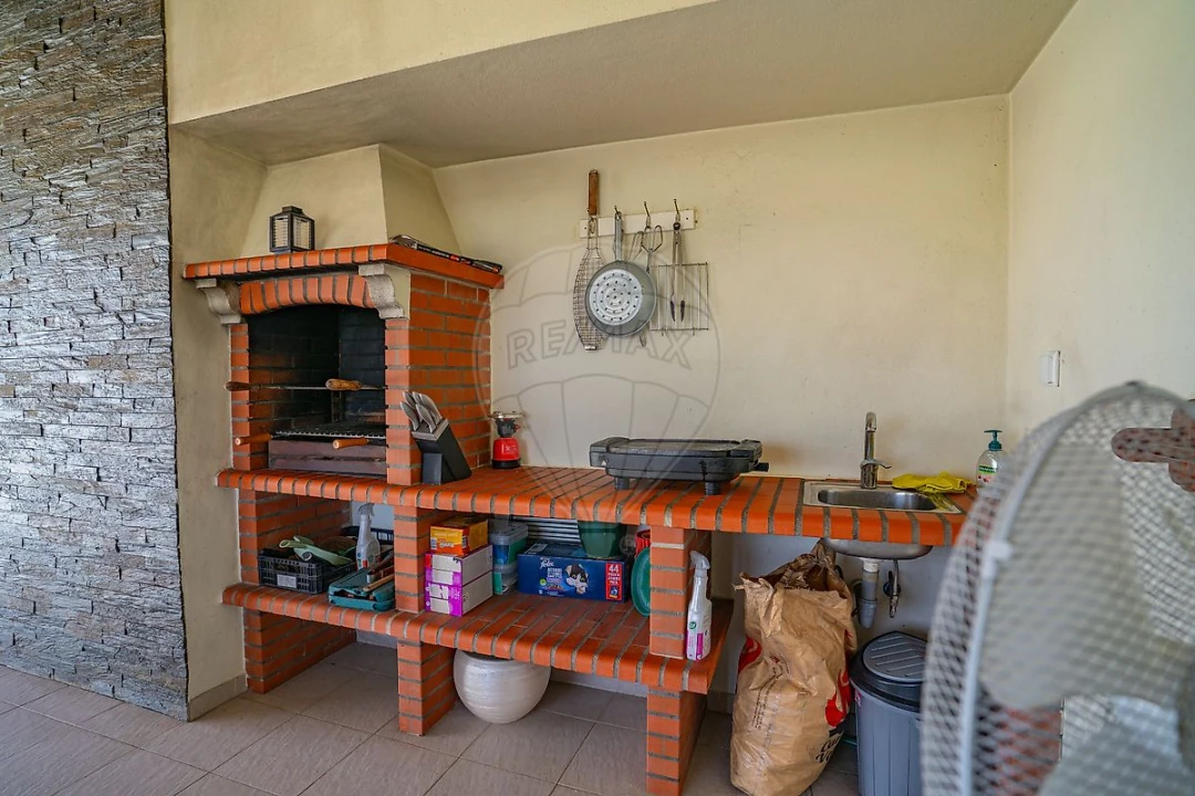 Moradia T3 para Venda em Rio Maior Foto 32