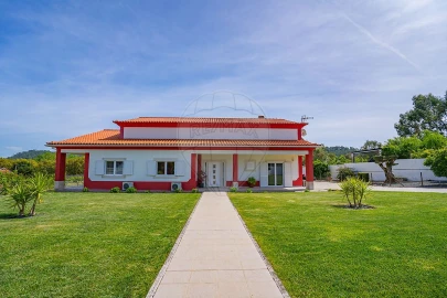 Moradia T3 para Venda em Rio Maior