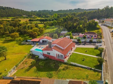 Moradia T3 para Venda em Rio Maior