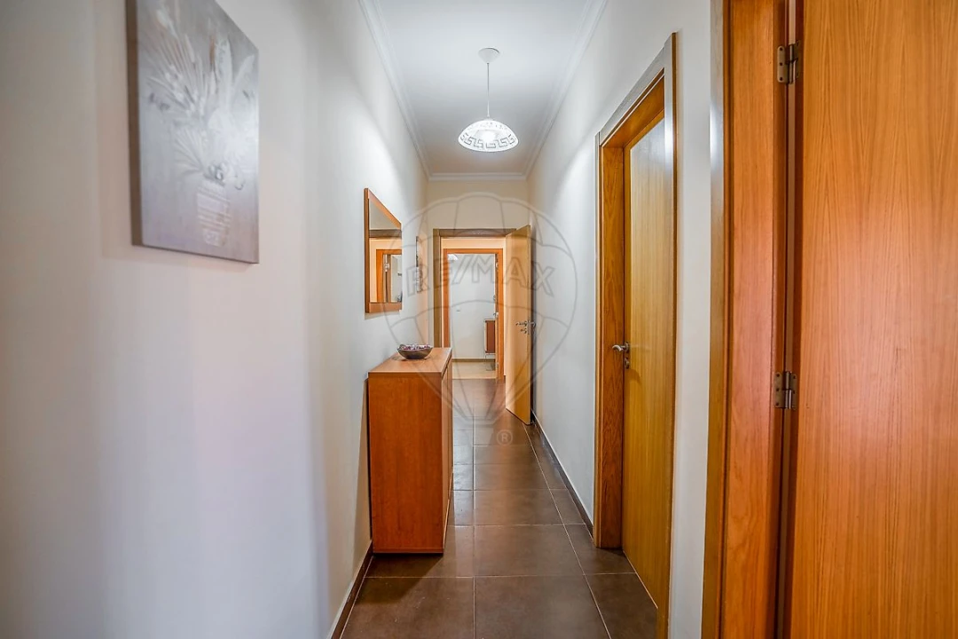 Moradia T3 para Venda em Rio Maior Foto 8