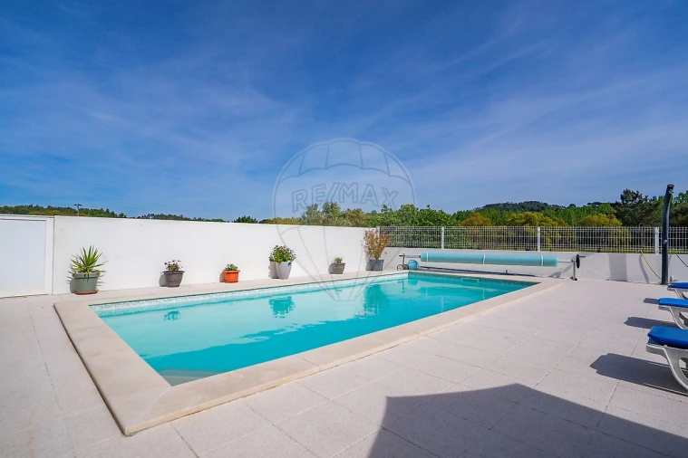 Moradia T3 para Venda em Rio Maior Foto 39