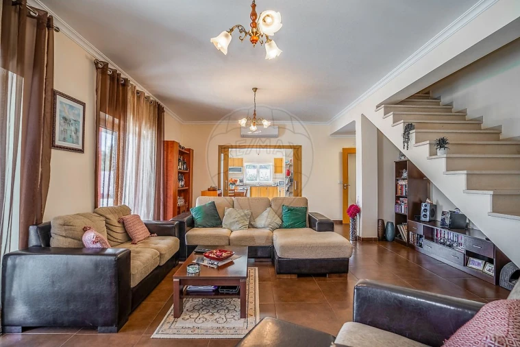 Moradia T3 para Venda em Rio Maior Foto 28