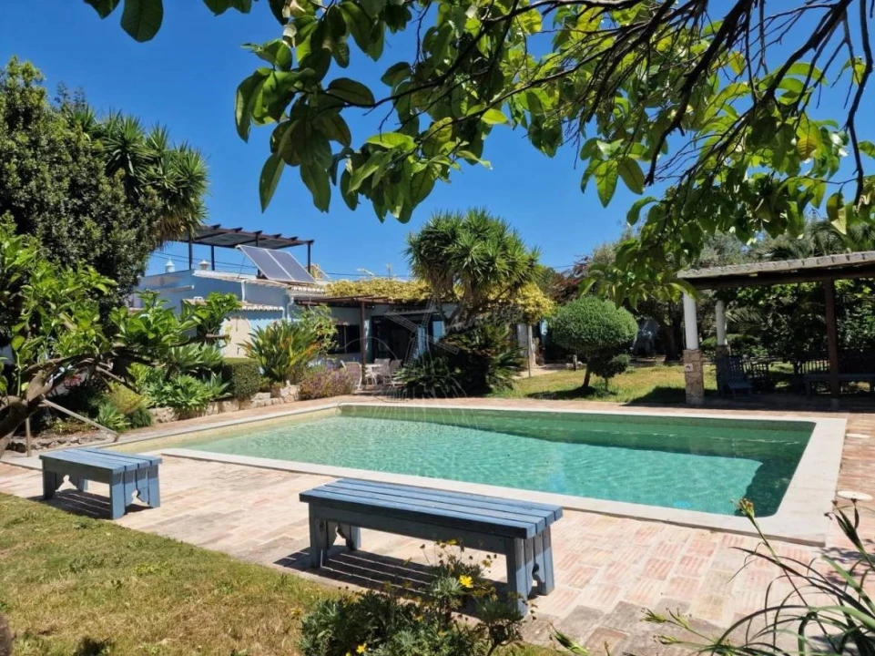 Quinta T4 para Venda em São Brás de Alportel Foto 1