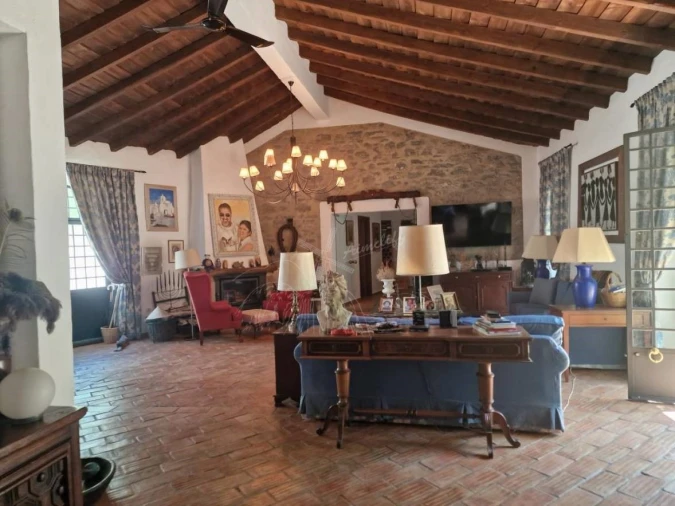 Quinta T4 para Venda em São Brás de Alportel Foto 7