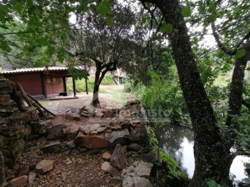 Quinta T1 para Venda em Campelo