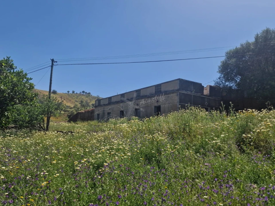 Quinta T5 para Venda em Santa Catarina da Fonte do Bispo Foto 2