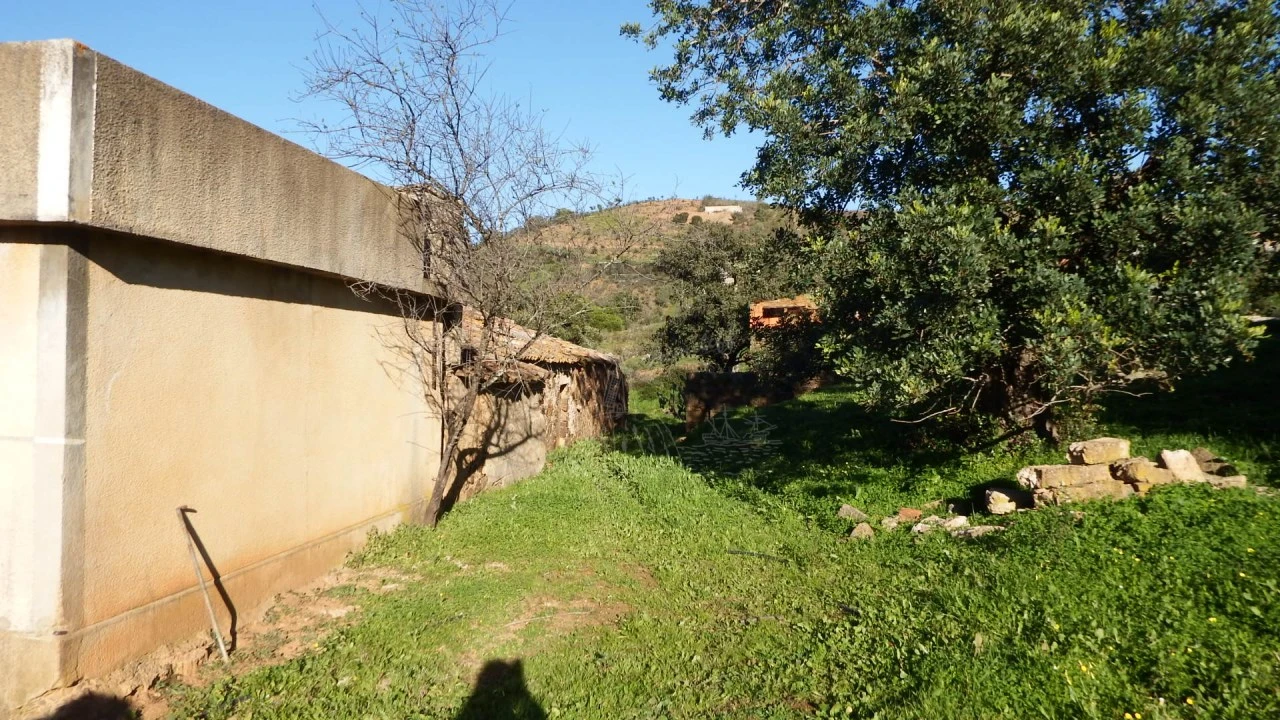 Quinta T5 para Venda em Santa Catarina da Fonte do Bispo Foto 5