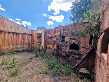 Quinta T5 para Venda em Santa Catarina da Fonte do Bispo