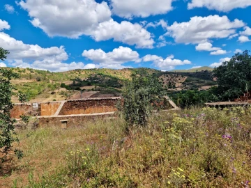 Quinta T5 para Venda em Santa Catarina da Fonte do Bispo