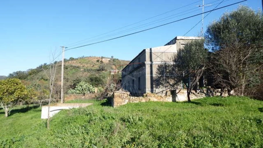 Quinta T5 para Venda em Santa Catarina da Fonte do Bispo Foto 8