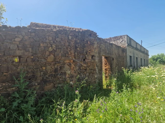 Quinta T5 para Venda em Santa Catarina da Fonte do Bispo Foto 4