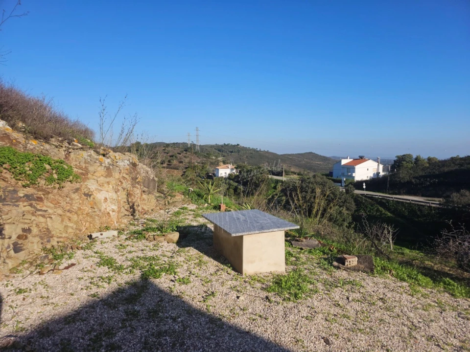 Quinta T4 para Venda em Santa Catarina da Fonte do Bispo Foto 20