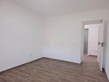 Quinta T4 para Venda em Santa Catarina da Fonte do Bispo