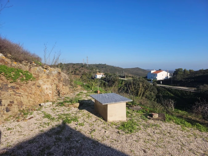 Quinta T4 para Venda em Santa Catarina da Fonte do Bispo Foto 20