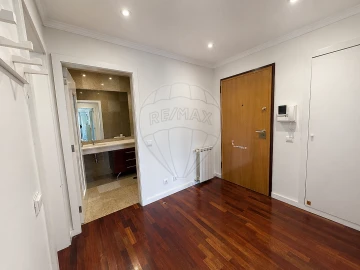 Apartamento T3 para Venda em Cidade da Maia