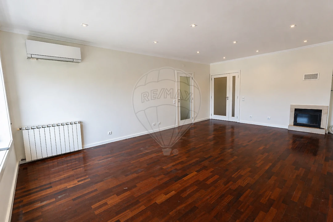 Apartamento T3 para Venda em Cidade da Maia Foto 15