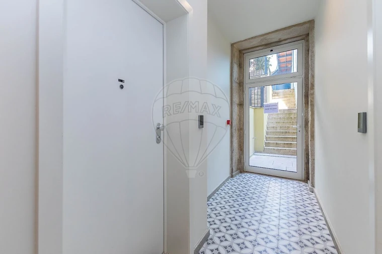 Apartamento T1 para Venda em Cedofeita, Santo Ildefonso, Sé, Miragaia, São Nicolau e Vitória Foto 10