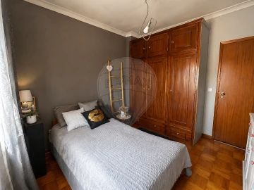 Moradia T4 para Venda em Mafamude e Vilar do Paraíso
