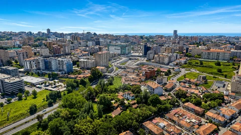 Moradia T4 para Venda em Mafamude e Vilar do Paraíso