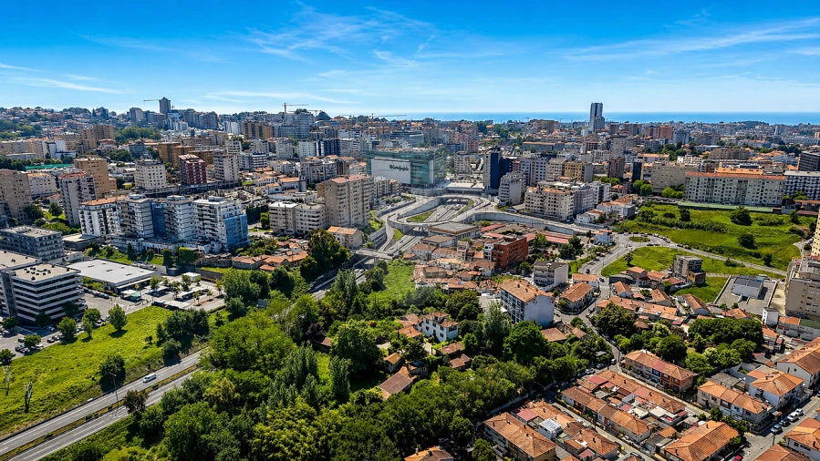 Moradia T4 para Venda em Mafamude e Vilar do Paraíso Foto 9