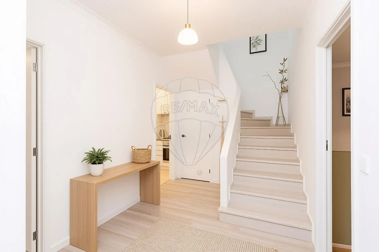 Moradia T4 para Venda em Mafamude e Vilar do Paraíso Foto 6