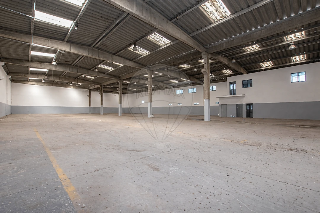 Armazém para Venda em Sado Foto 17