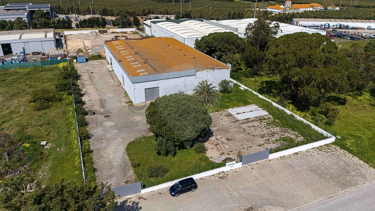 Armazém para Venda em Sado Foto 28