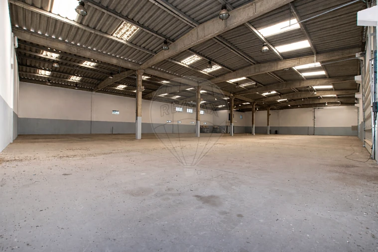 Armazém para Venda em Sado Foto 20