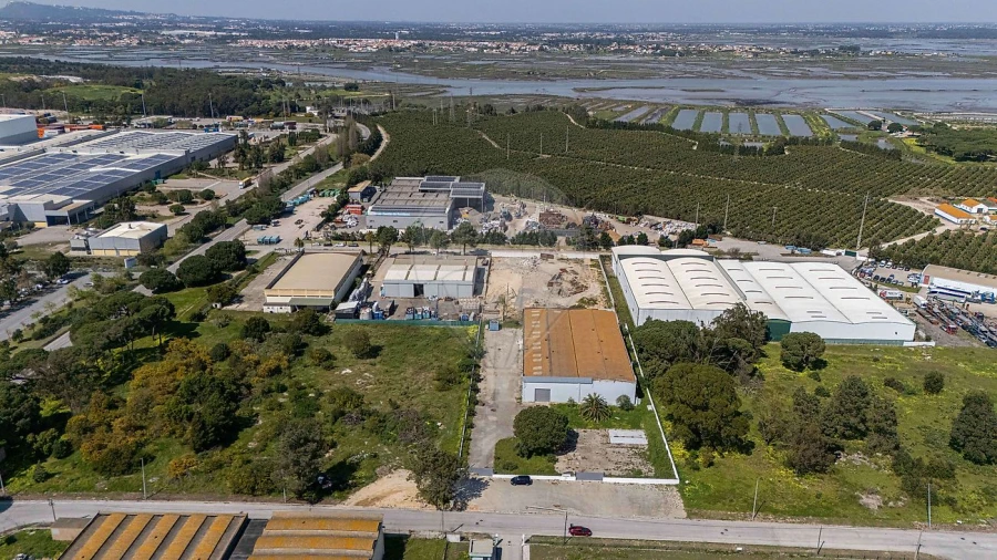 Armazém para Venda em Sado Foto 13