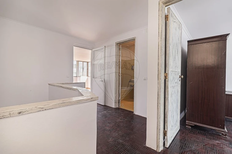 Apartamento T3 para Venda em Rio de Mouro Foto 26