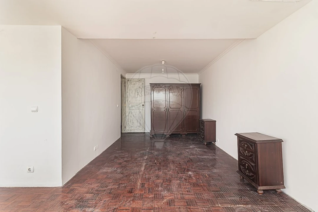 Apartamento T3 para Venda em Rio de Mouro Foto 37