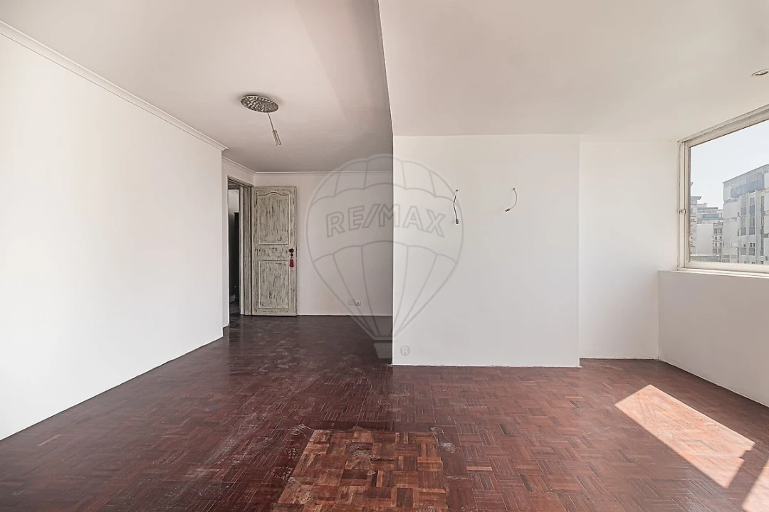 Apartamento T3 para Venda em Rio de Mouro Foto 39