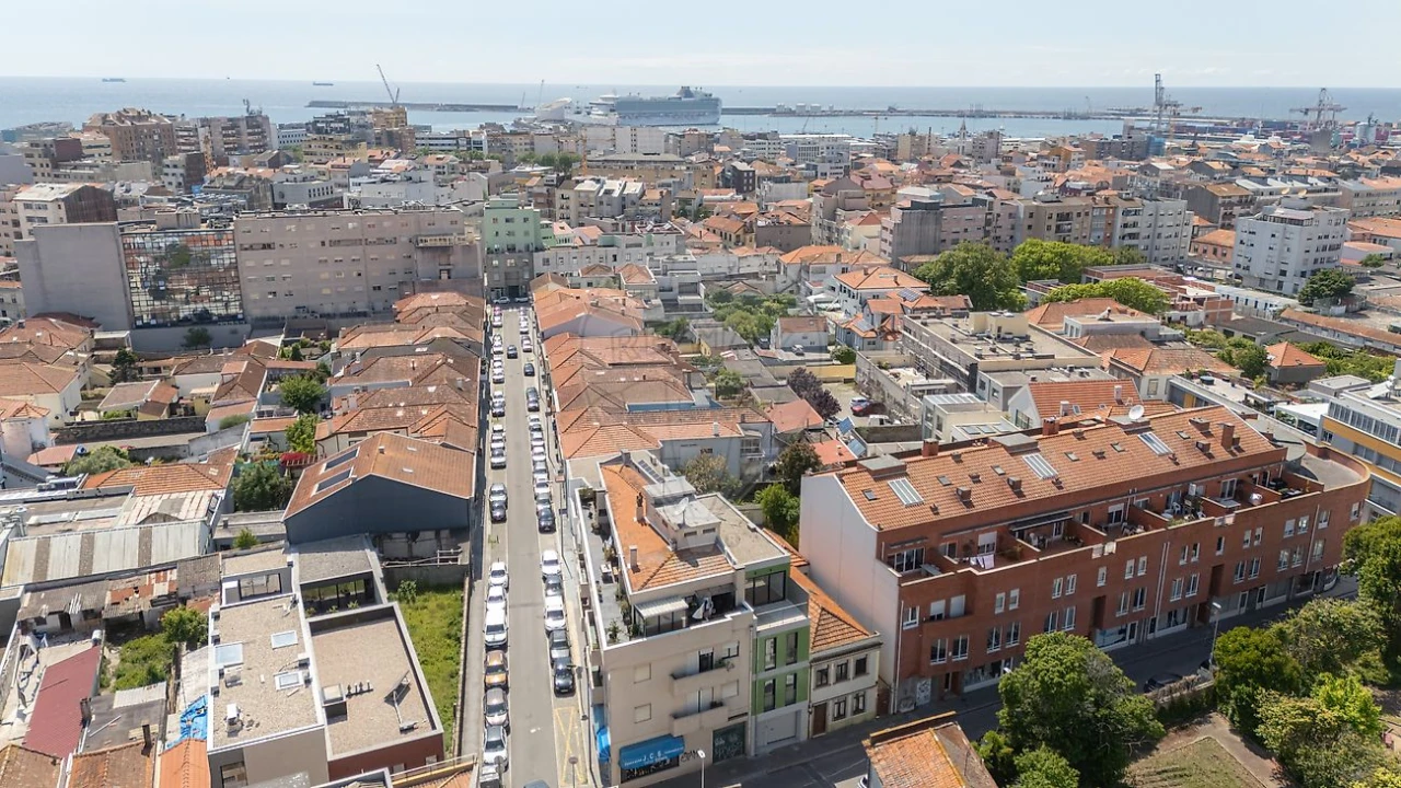 Moradia T4 para Venda em Matosinhos e Leça da Palmeira Foto 3