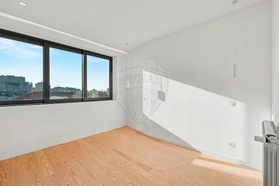 Moradia T4 para Venda em Matosinhos e Leça da Palmeira