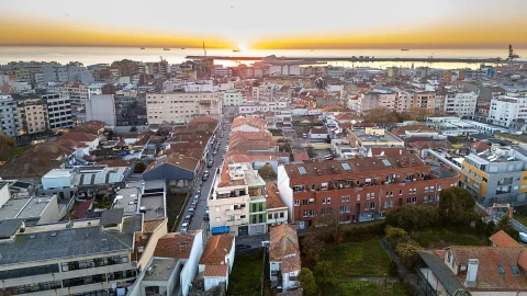 Moradia T4 para Venda em Matosinhos e Leça da Palmeira