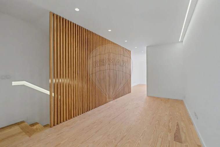 Moradia T4 para Venda em Matosinhos e Leça da Palmeira Foto 7